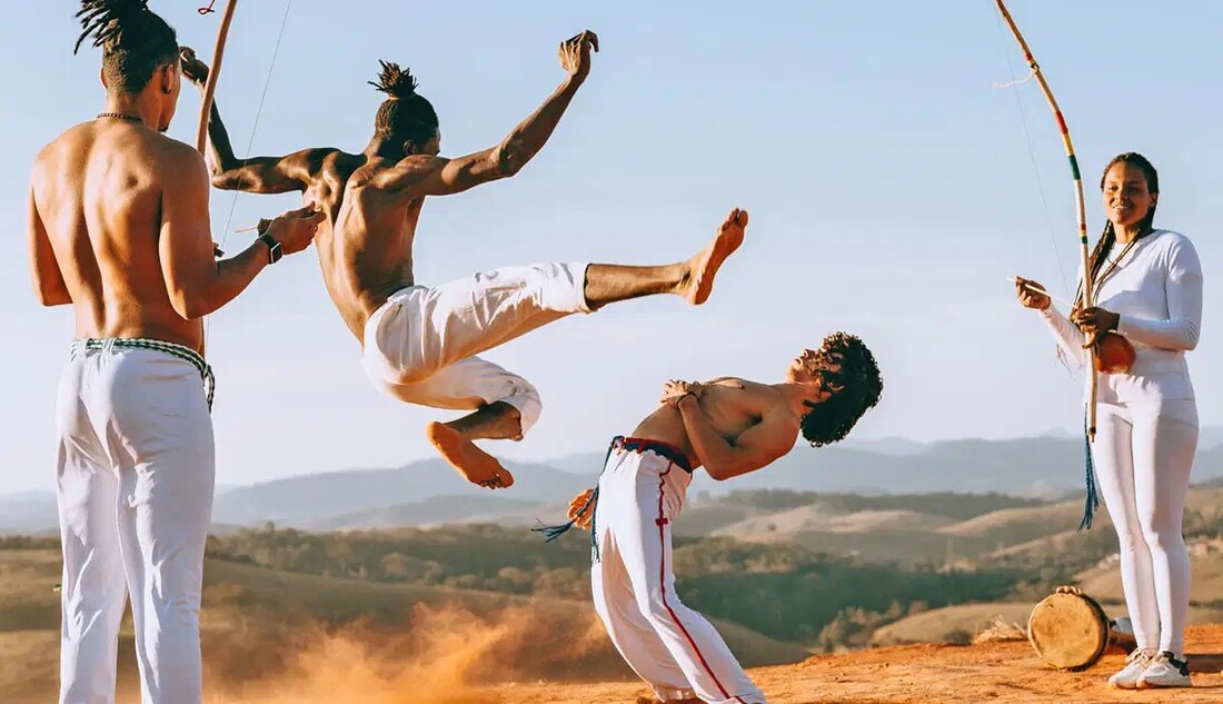 Um esporte brasileiro de capoeira